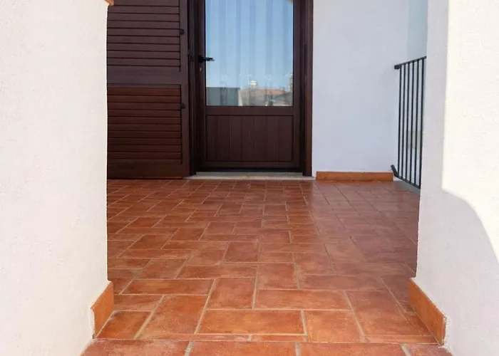 Marino's House Apartman Lotzorai